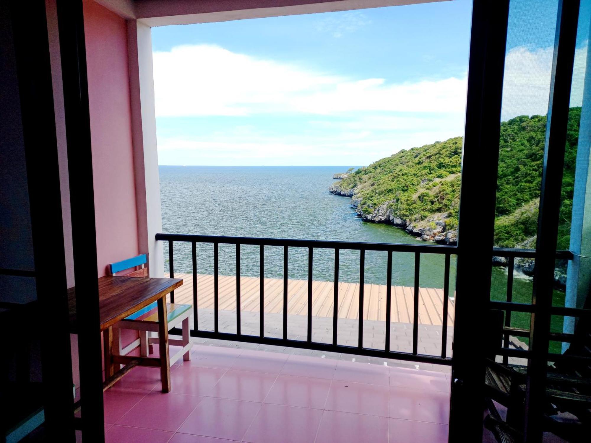 Ocean View Resort - Koh Sichang Exterior photo